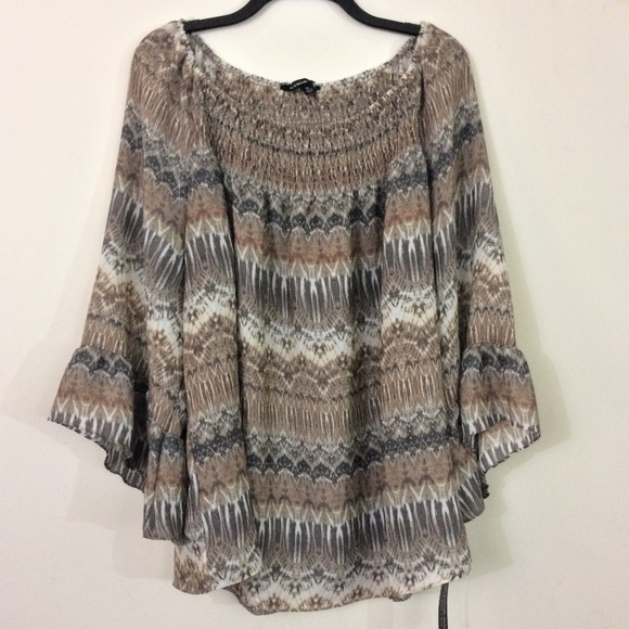 Zac & Rachel Tops - NWT Zac & Rachel Ruffle Sleeve Boho Blouse Top